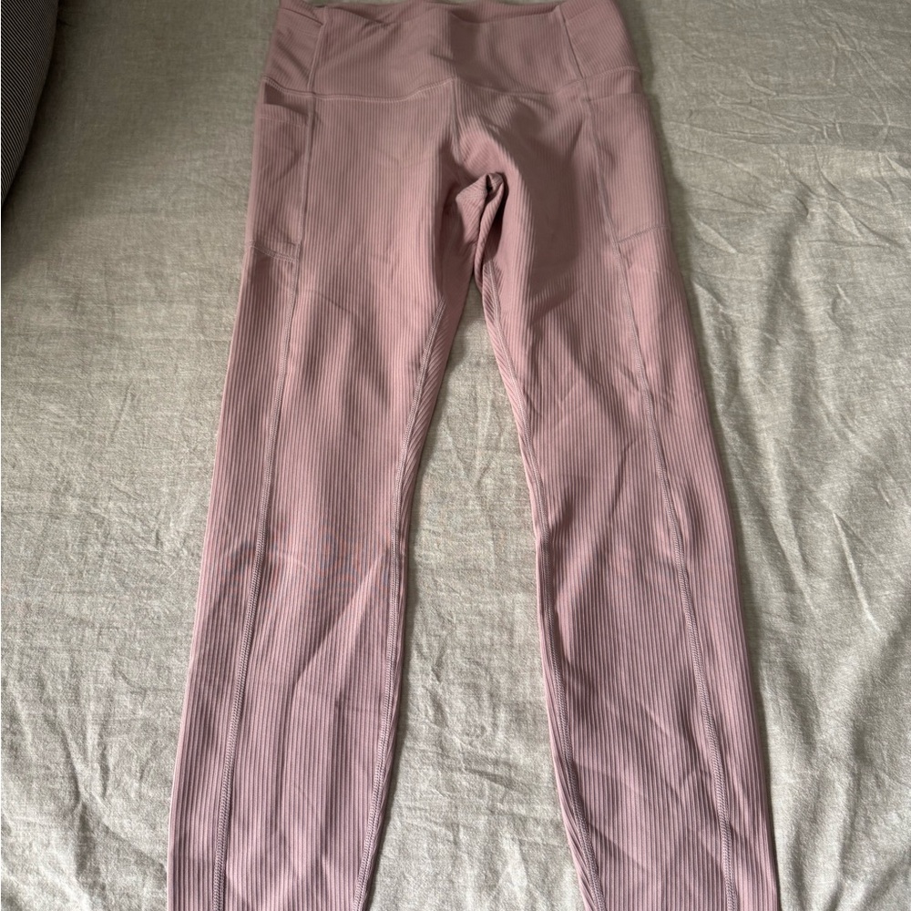 LINC International Concepts Ribbed Leggings in Light Pink